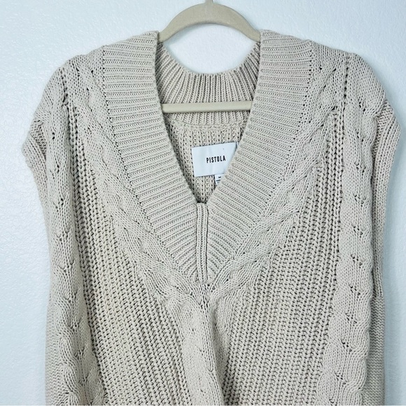 PISTOLA Kiran V-Neck Pullover Vest sweater size M - Picture 3 of 8